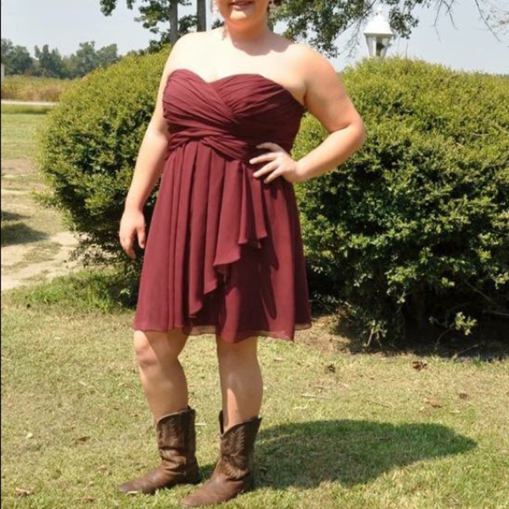 David’s bridal dress size 20 wine color
